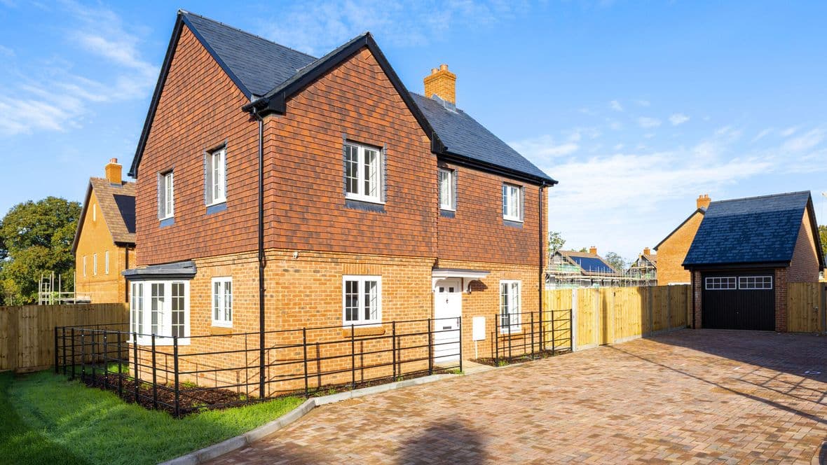 99967_Plot 60 - 7 Sherecroft Way (3)_low