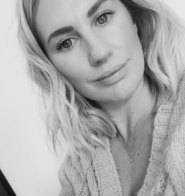 Holly piller black and white.jpg